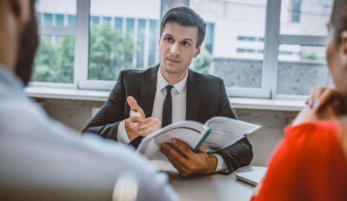 La demande de retrait d’une société civile d’un époux qui en est associé