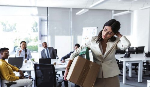 Charge de travail excessive : attention à la démission !