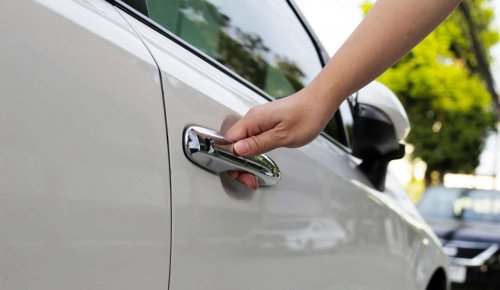 Véhicule de service : quand est-il considéré comme un avantage en nature ?