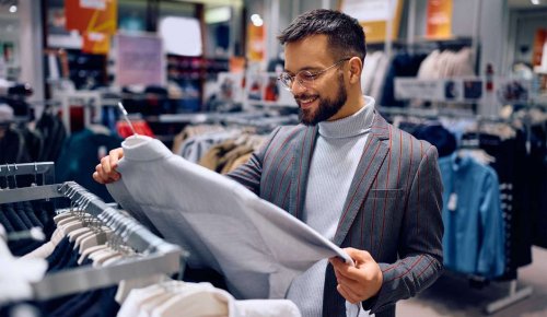 Pas de déduction pour les frais vestimentaires des professionnels libéraux !