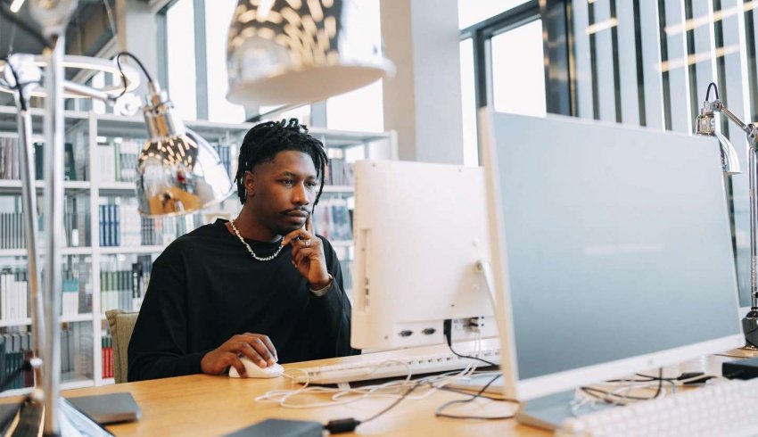 Le lieu de travail prévu dans le contrat peut-il être modifié ?