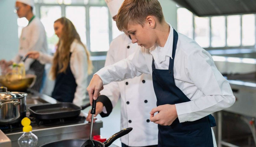 Contrat d’apprentissage : quelle aide financière pour les employeurs en 2026 ?