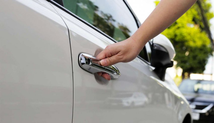 Véhicule de service : quand est-il considéré comme un avantage en nature ?